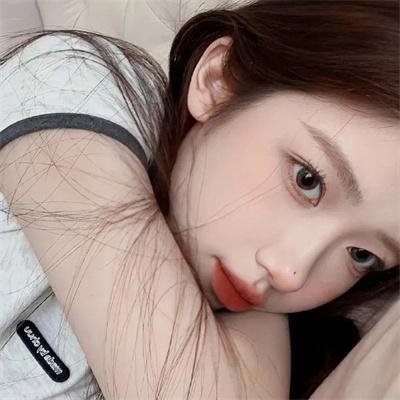 戛纳机密第一季